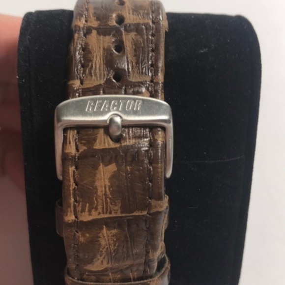 🔥LADIES REACTOR "ALPHA" WATCH LEATHER BAND - Picture 2 of 5